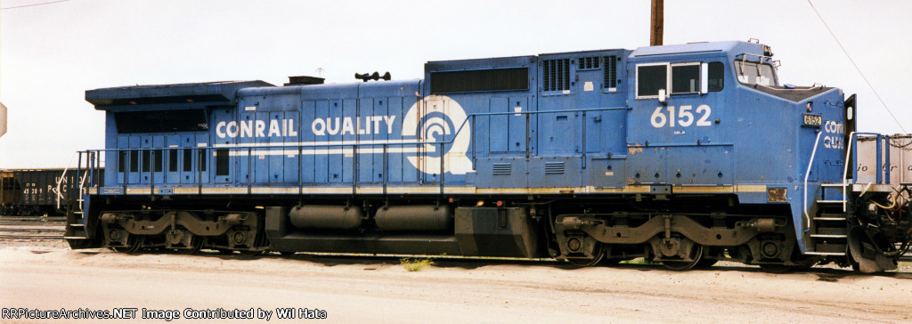 Conrail C40-8W 6152